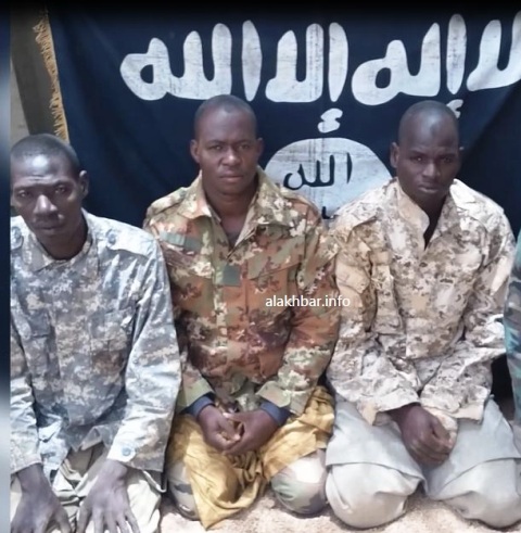 Mali: vidéo de 5 militaires capturés par Ançar- Dine