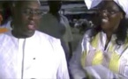 Regardez Macky Sall achète sous les cameras un mouton à 310 mille, Marième Faye s'oppose