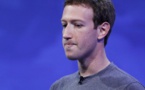 En difficulté, le patron de Facebook appelle le monde à se connecter davantage