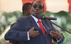 Zimbabwe : Mugabe de retour après une visite médicale à Singapour