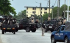 Risque d'affrontement en Cote Ivoire; Des forces loyalistes déployées autour du camp militaire des mutins