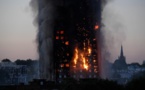 Plusieurs morts dans le gigantesque incendie d'une tour d’habitation à Londres