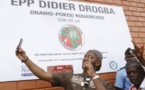 Contrairement à  Elhadji Diouf, Drogba a construit une école dans un village ivoirien
