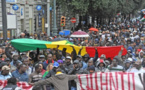 Vidéo: les sénégalais de France manifestent contre la venue de Macky Sall au consulat de Paris
