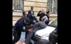 Vidéo: Un responsable de l'APR arrêté à Paris avec un pistolet 