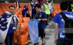Tribunes nettoyées avant de quitter, ces Japonais sont vraiment Fair-Play
