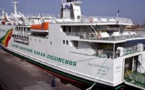 Le bateau "Aline Sitéo Diatta" suspend ses rotations 