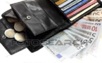 Italie: Un Sénégalais ramasse un portefeuille contenant de l’argent et des papiers….