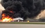 Russie: atterrissage d'urgence d'un avion à Moscou, 41 morts