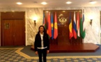 Léna Sène, explore le milieu des hommes d'affaires Russes