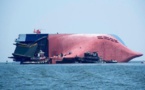 Un cargo transportant 4000 voitures se renverse en mer  Turbo
