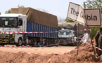 Représailles: La Gambie ferme ses frontières aux transporteurs Sénégalais à partir...