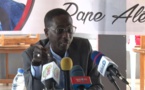 En Direct de Ziguinchor: Pape Alé Niang, parle de son livre et descend le régime de Macky