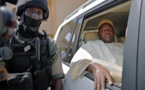 Covid 19 Gambie: La vice-présidente testée positive, Barrow en isolement