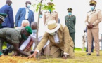 Macky Sall demande aux Sénégalais de lutter contre la "déforestation"
