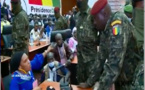L'intervention de cette handicapée fait pleurer le Colonel Doumbouya :"Les militaires m'ont pris avec ma chaise pour..." (Vidéo)