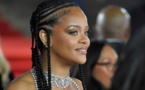 Rihanna sort la jupe XXS en plein hiver et fait grelotter la toile