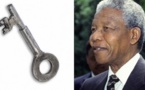Vente aux enchères de la clé de la cellule de Mandela : L’Afrique du Sud en colère