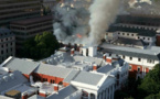 Afrique du Sud : le siège du Parlement  en proie à un important incendie
