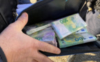 Allemagne: Un homme trouve 150.000 euros et les ramène à la police