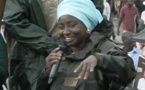 Aminata Touré en tenue militaire