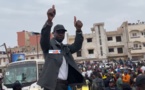 Sonko aux Parcelles Assainies : Regardez ce un bain de foule improvisé... (vidéo)