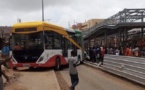 Grand Yoff : Un bus BRT dérape et crée des dégâts