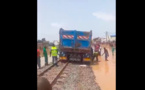 Darou Marnane (Touba) : Un camion tombe en panne sur les rails