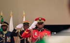 Le général Oligui Nguema lors de sa prestation de serment : "l’armée gabonaise a pris ses responsabilités et le peuple a adhéré"