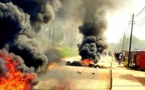 Ziguinchor : Les étudiants barrent plusieurs routes et brûlent des pneus
