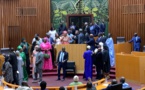 Assemblée Nationale : Les députés de YAW et de Taxawou empêchent la tenue du vote