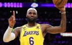Basket: LeBron James devient le premier joueur à marquer 40 000 points en NBA