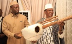 Mali : Sidiki Diabaté offre une kora au Premier ministre Ousmane Sonko