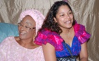 La mère de Youssou Ndour en toute complicité avec Madame Ndour