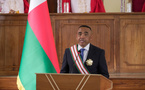 Madagascar : le colonel Randrianirina investi « président de la refondation » après la chute de Rajoelina