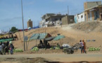 Vidéo: Démolition de 160 maisons à Grande Médine: Les populations menacent le régime