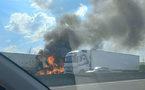 Diamniadio : un camion-citerne prend feu sur l’autoroute à péage, circulation fortement perturbée