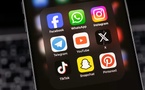 Une première en Europe : les moins de 15 ans exclus des réseaux sociaux en France