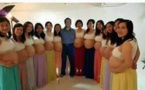Il se marie avec 13 femmes, toutes enceintes en même temps