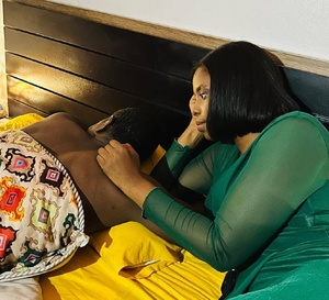 Gabrielle Kane surprend : « Il faut parfois regarder dormir les hommes… »