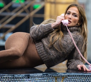  Jennifer Lopez excite ses fans : « Préparez-vous, le show arrive dans 26 jours