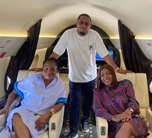 Cameroun : le voyage de Samuel Eto’o en jet privé ravive la polémique 