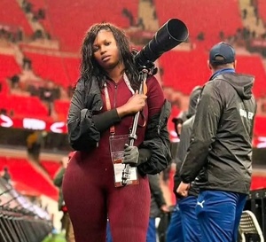 CAN au Maroc : Amina Fall, la photographe sénégalaise qui capte tous les regards