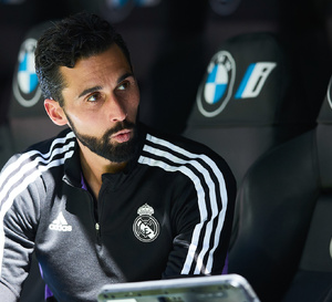 Real Madrid : Álvaro Arbeloa appelé à la rescousse après le départ de Xabi Alonso