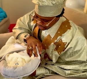 Dubaï : Sheikh RoiKara célèbre la naissance de son fils et confirme son rôle de leader familial et économique