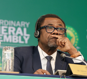 Vidéo : Qui est Véron Mosengo-Omba, qui faisait la pluie et le beau temps à la CAF ?