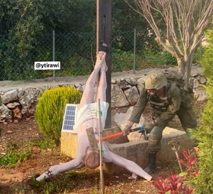 Sud-Liban : un soldat israélien a été photographié en train de détruire une statue de Jésus