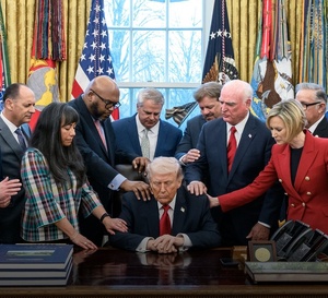 États-Unis : Donald Trump réaffirme le rôle de Dieu dans la puissance américaine