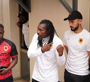 Aliou Cissé muscle son staff en Angola avec l’arrivée de Stephan Loboué