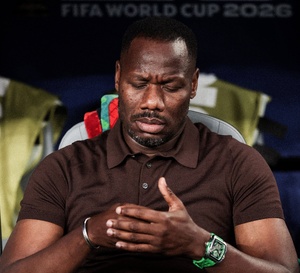  Pape Thiaw après la défaite : « C’est dur, mais il reste un match »